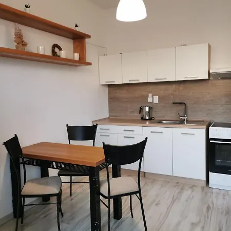 Apartament شقة